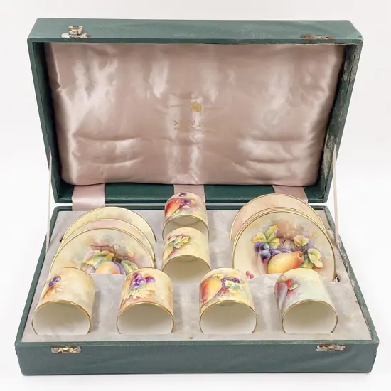 Cased Minton Set Coffee Cans & Saucers