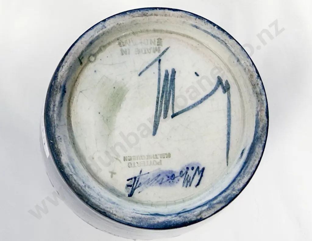 Moorcroft Anemone Pattern Vase Image 1++