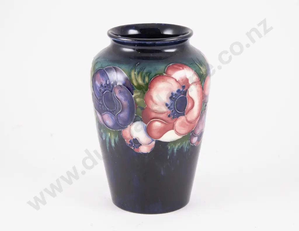 Moorcroft Anemone Pattern Vase Image 1++