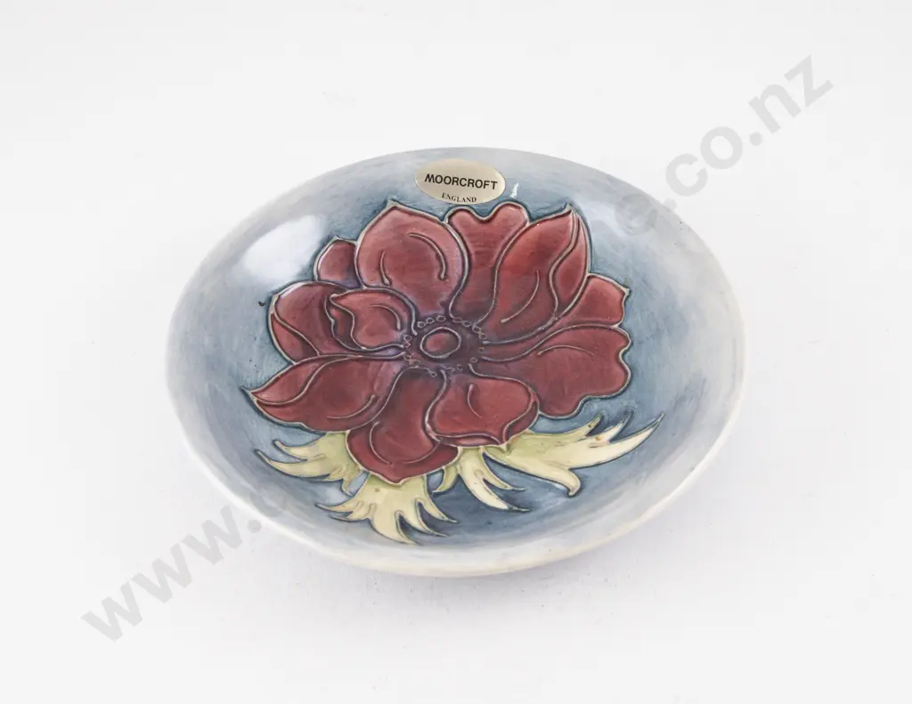 Moorcroft Anemone Pattern Plate Image 1++