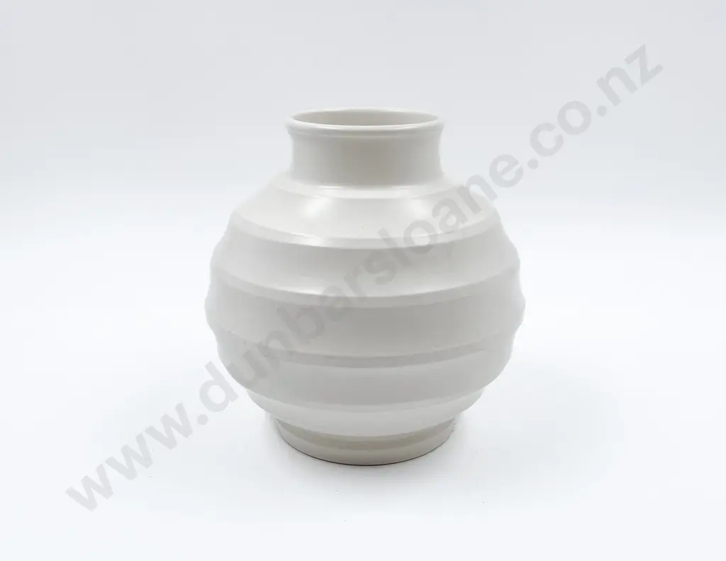 Keith Murray for Wedgwood Circular Ribbed Vase Image 1++
