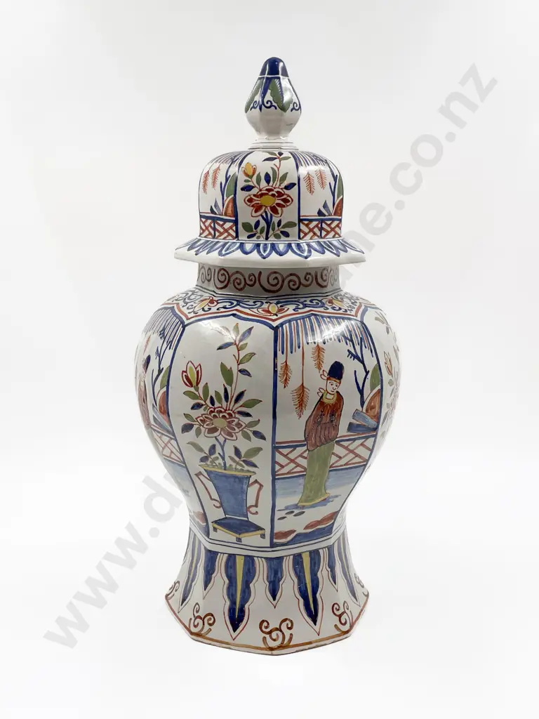 C19th European Faience Covered Urn in the Chinoiserie Manner Image 1++