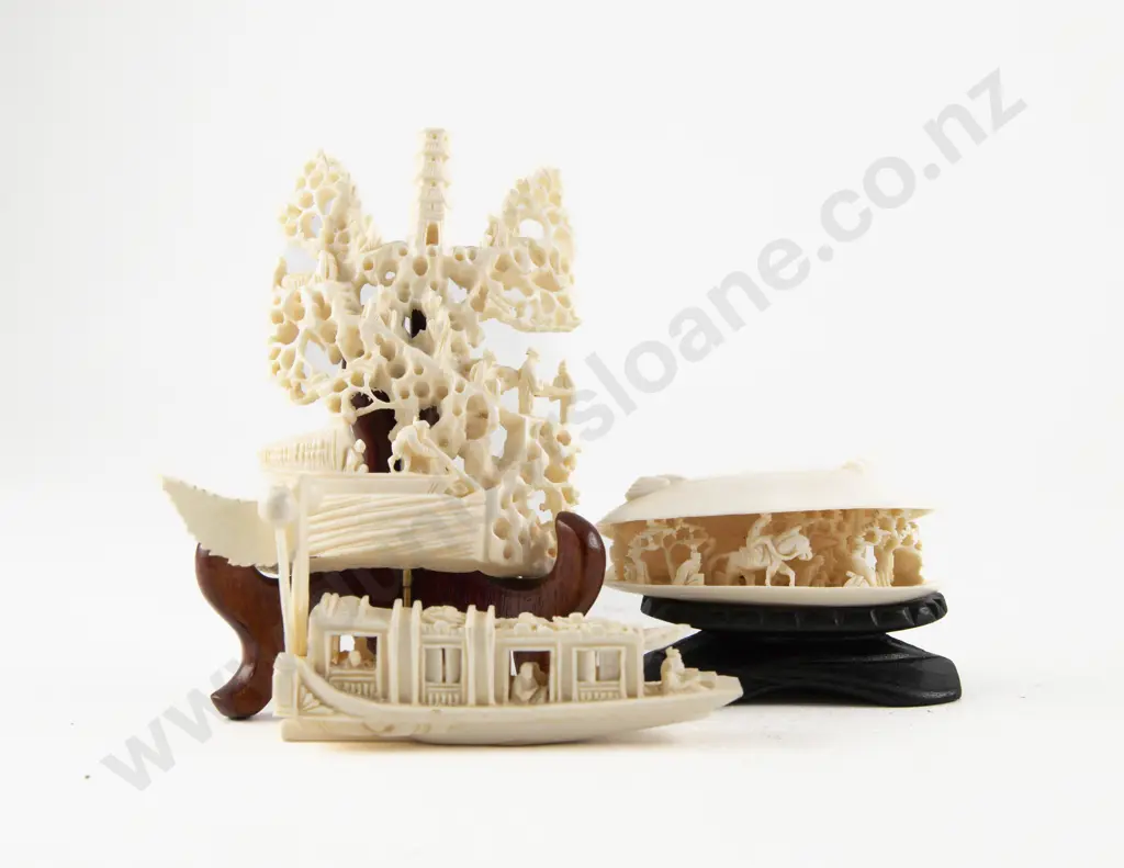 Carved Ivory Small Dream Shell Image 1++