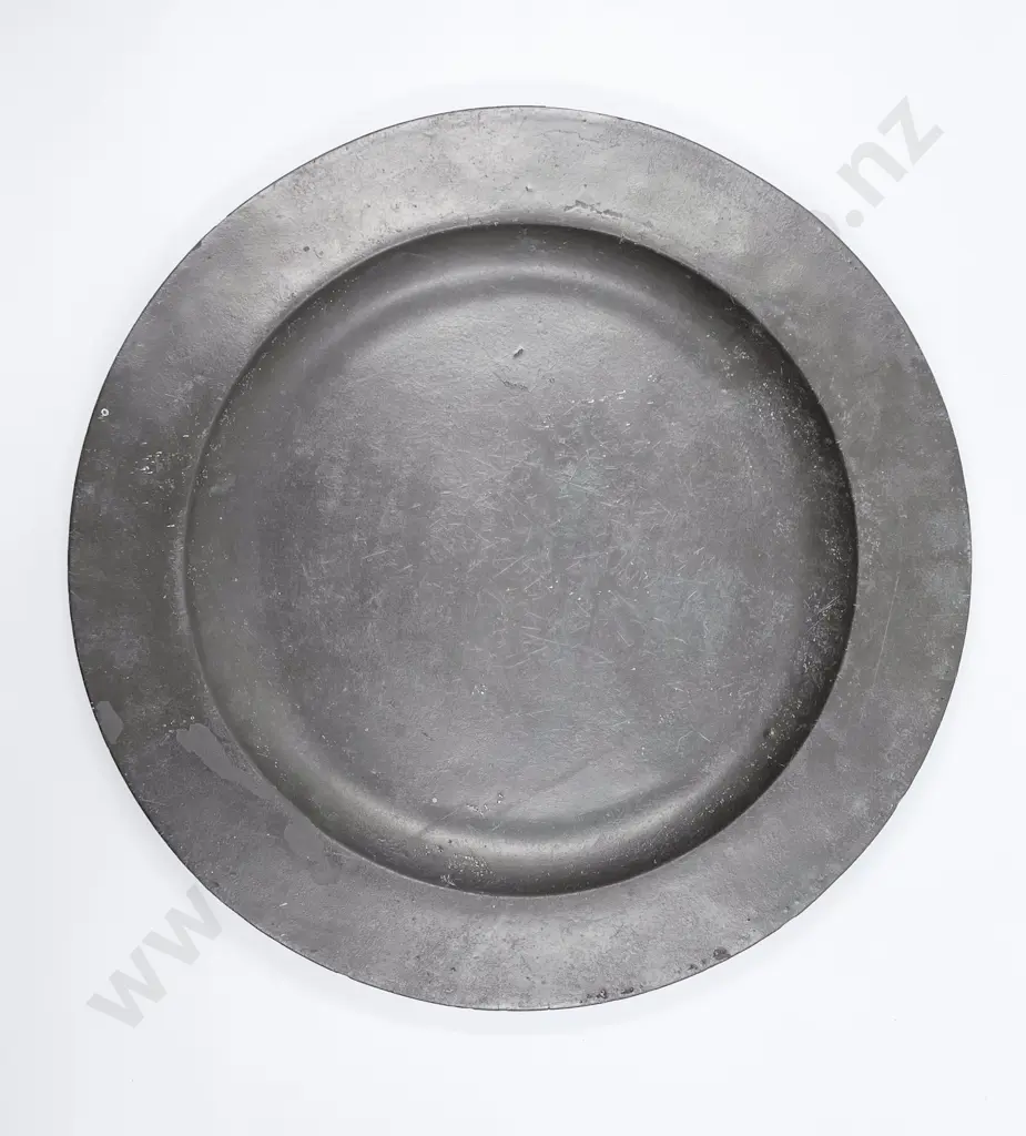 Large C19th Pewter Tavern Charger Image 1++