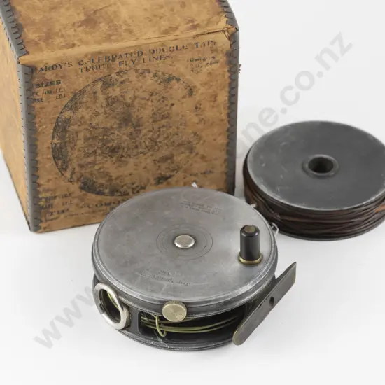 Vintage Hardy's "The Perfect" 3 5/8 Alloy Fly Reel