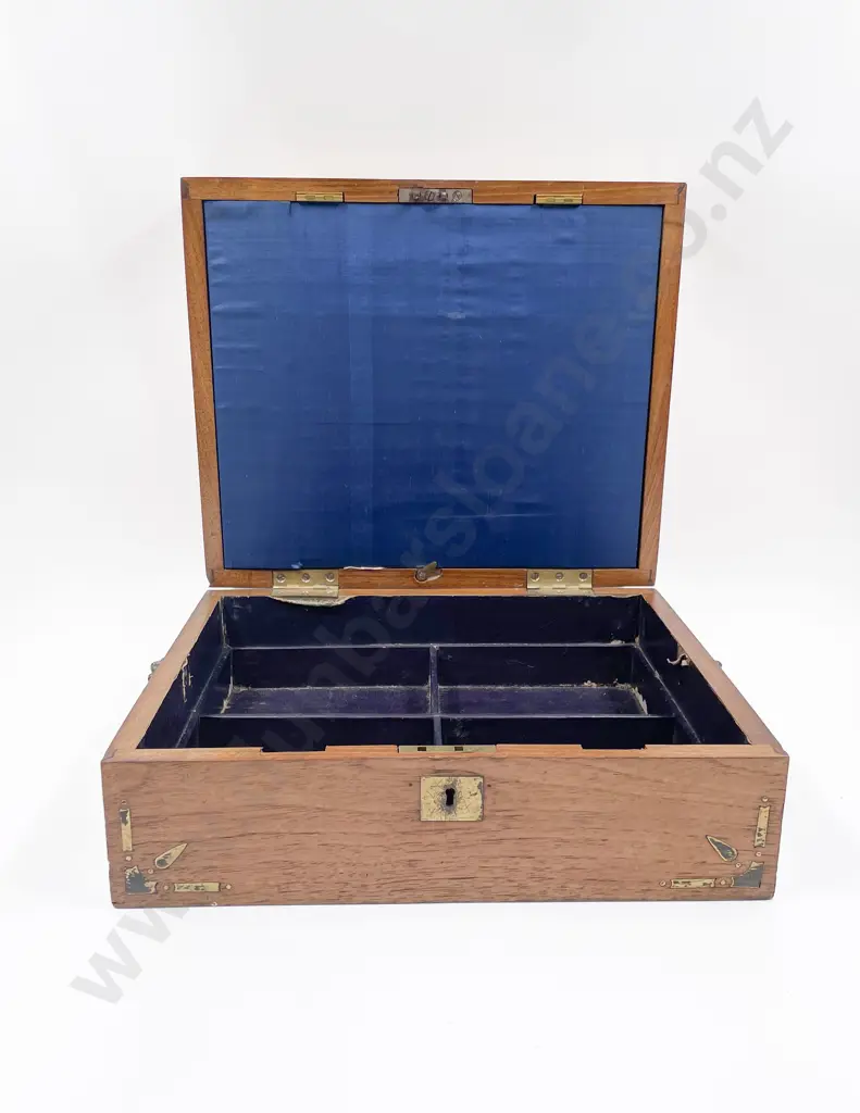 Victorian Walnut Brass Inlaid Glove Handkerchief Travel Box Image 1++