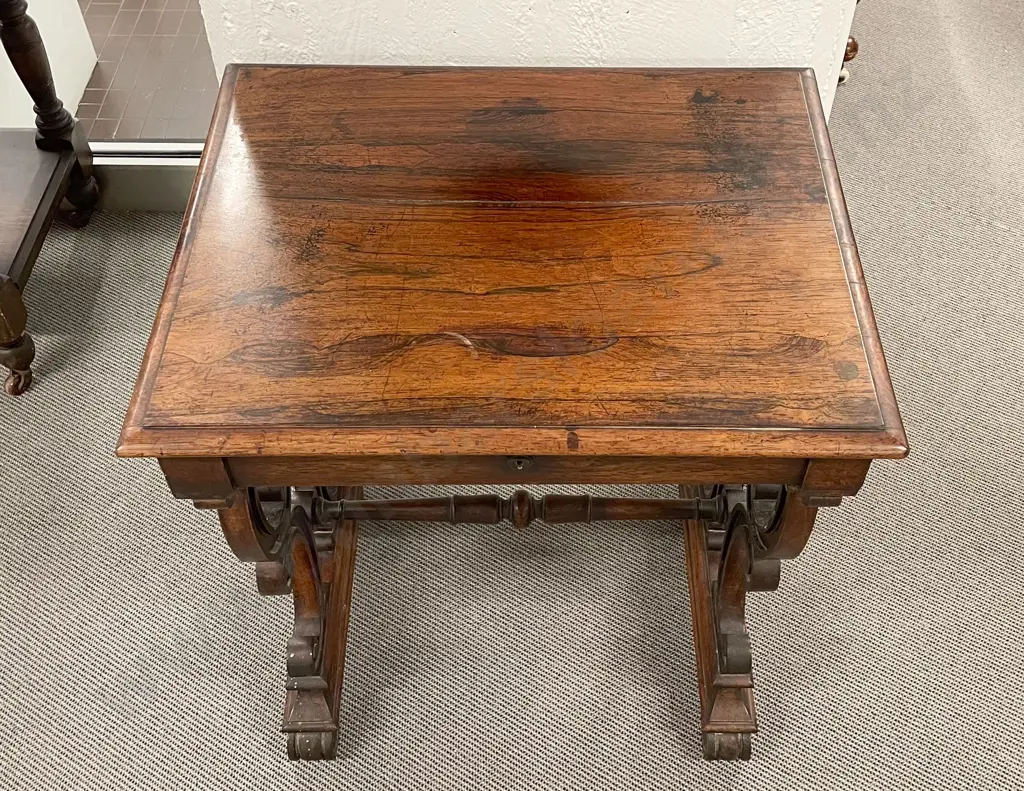 Early Vict Rosewood Work Table Image 1++