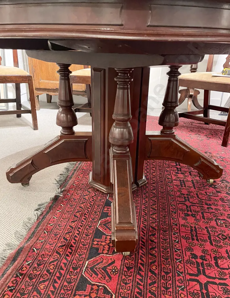 An Attractive Set of Six Geo III Mahogany Dining Chairs with Three Leaf Circular Extension Table Image 1++