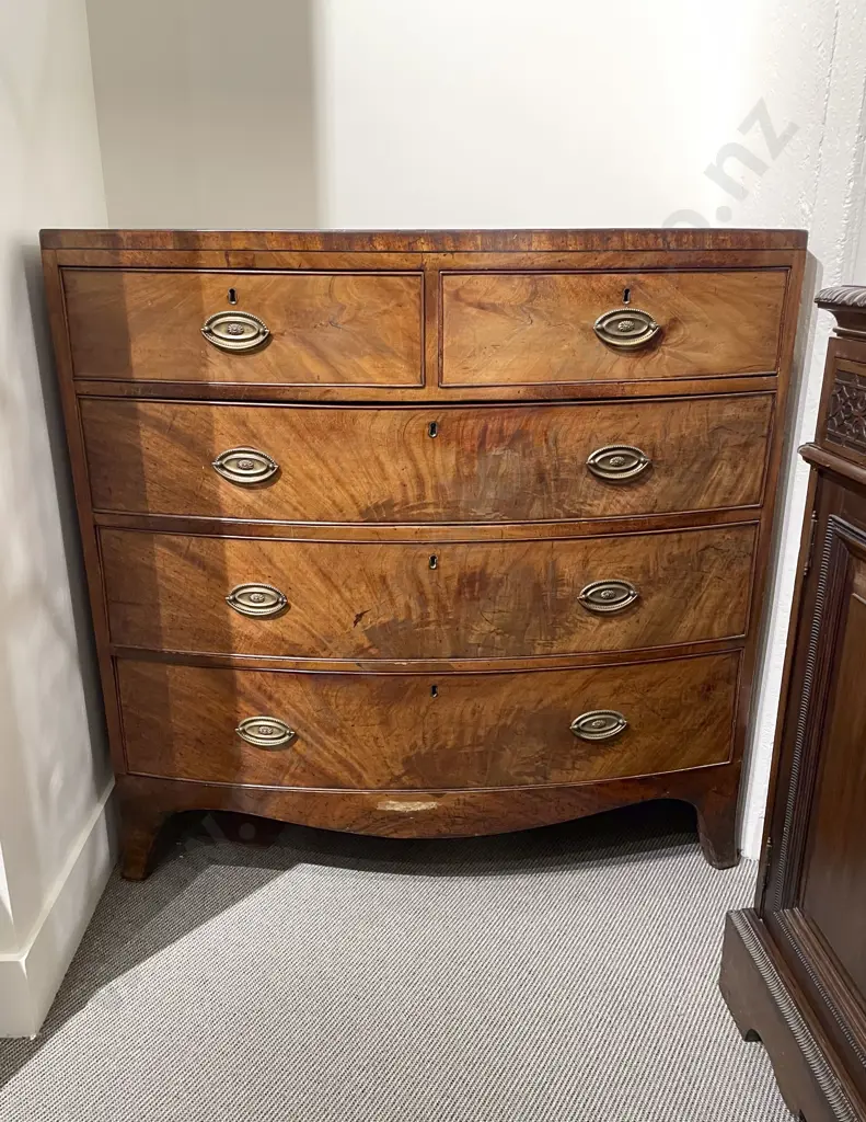 Regency Mahogany Bow Front Chest Image 1++