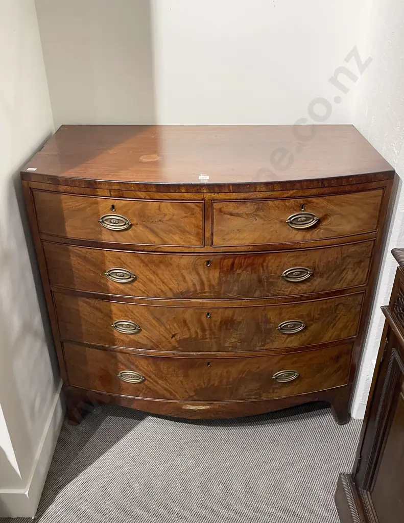 Regency Mahogany Bow Front Chest Image 1++