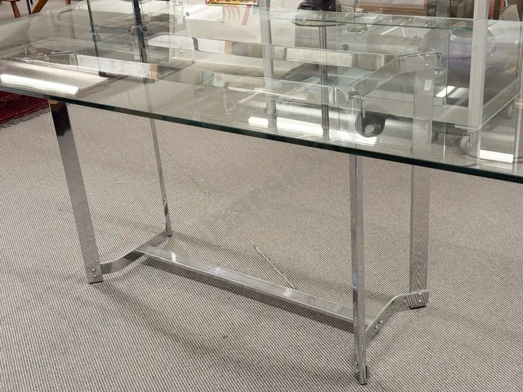 Merrow Associates Dining Table Image 1++