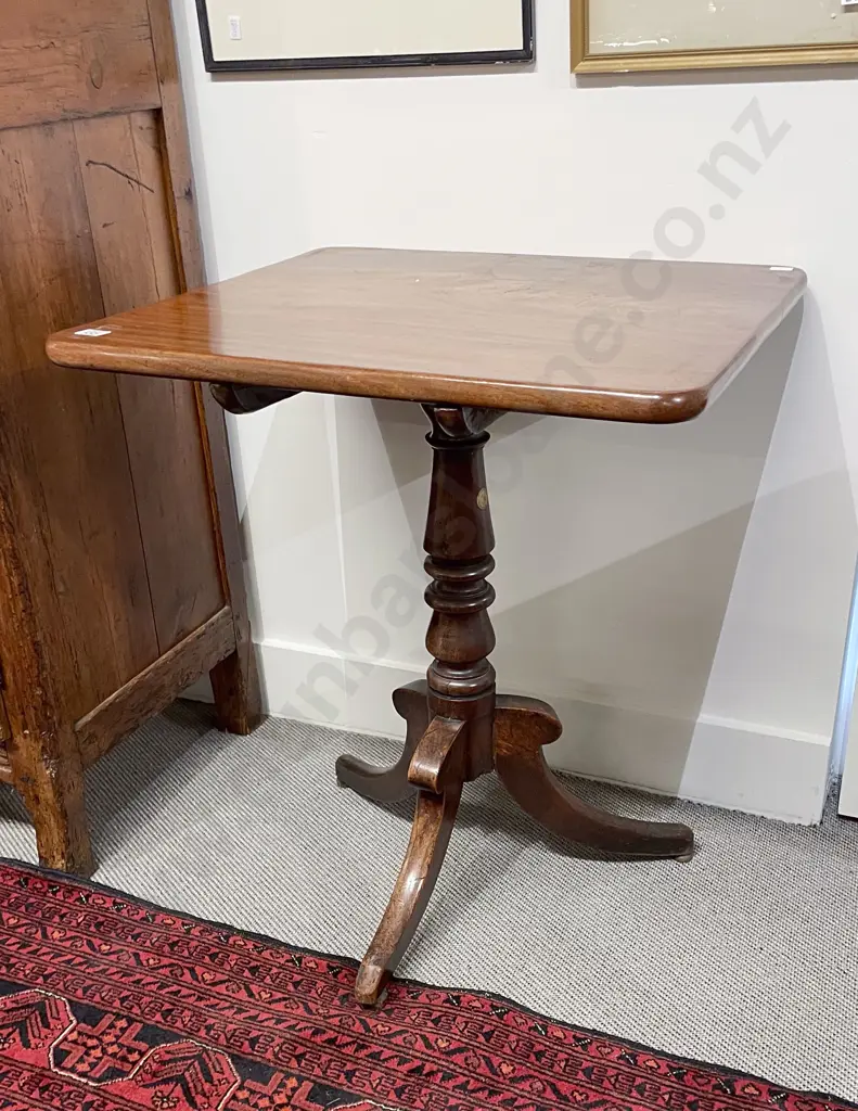 Regency Mahogany Snap Top Wine Table Image 1++