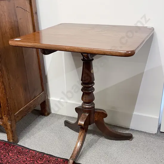 Regency Mahogany Snap Top Wine Table