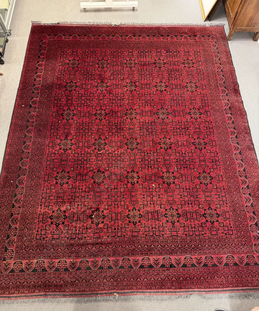 Large Persian Floor Rug Image 1++