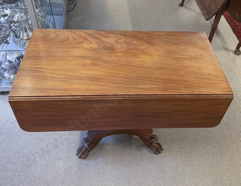 WM IV Mahogany Pembroke Dining Table Image 1++