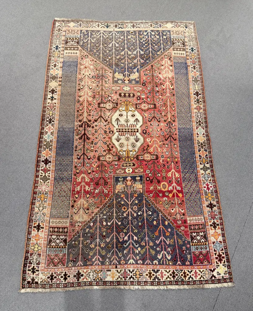 Persian Floor Rug Image 1++