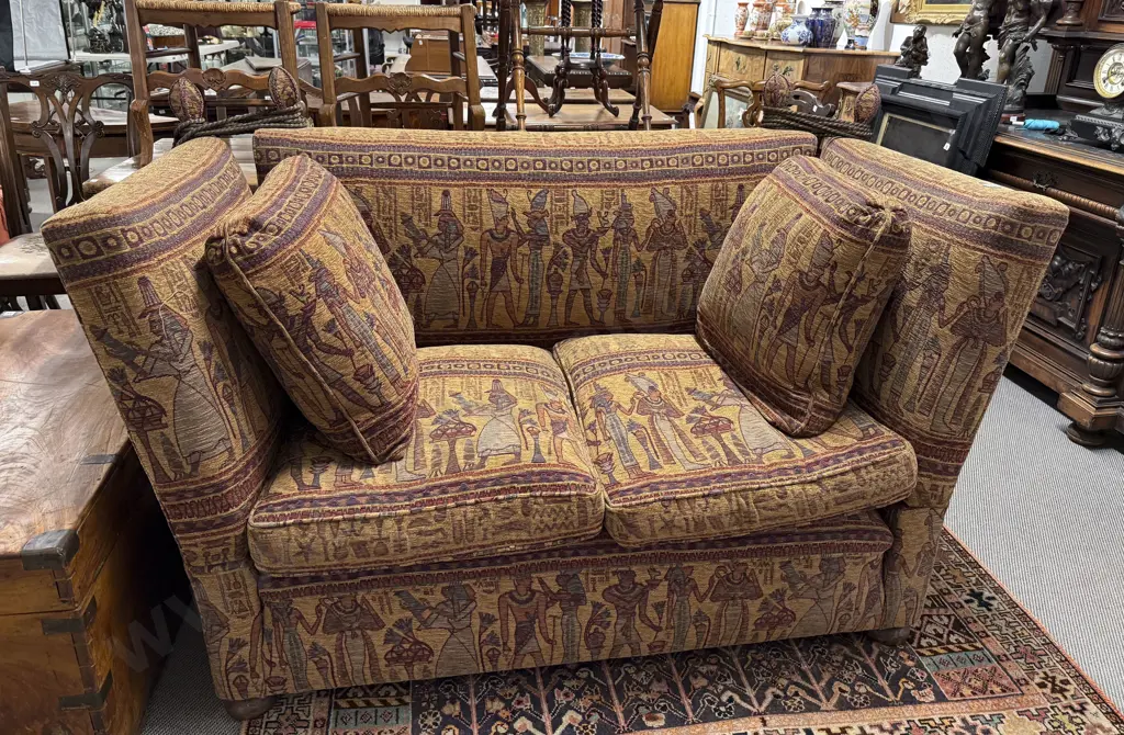 Knole House Sofa Image 1++