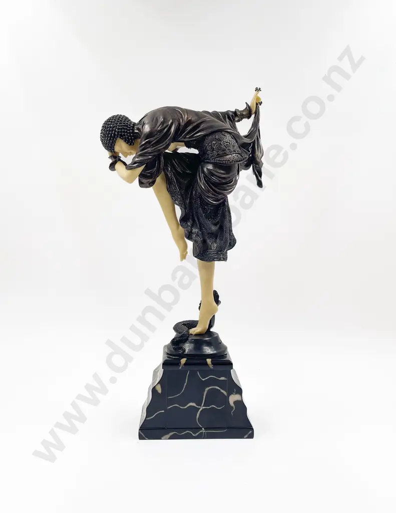 After D H Chiparus - Art Deco Figure Image 1++