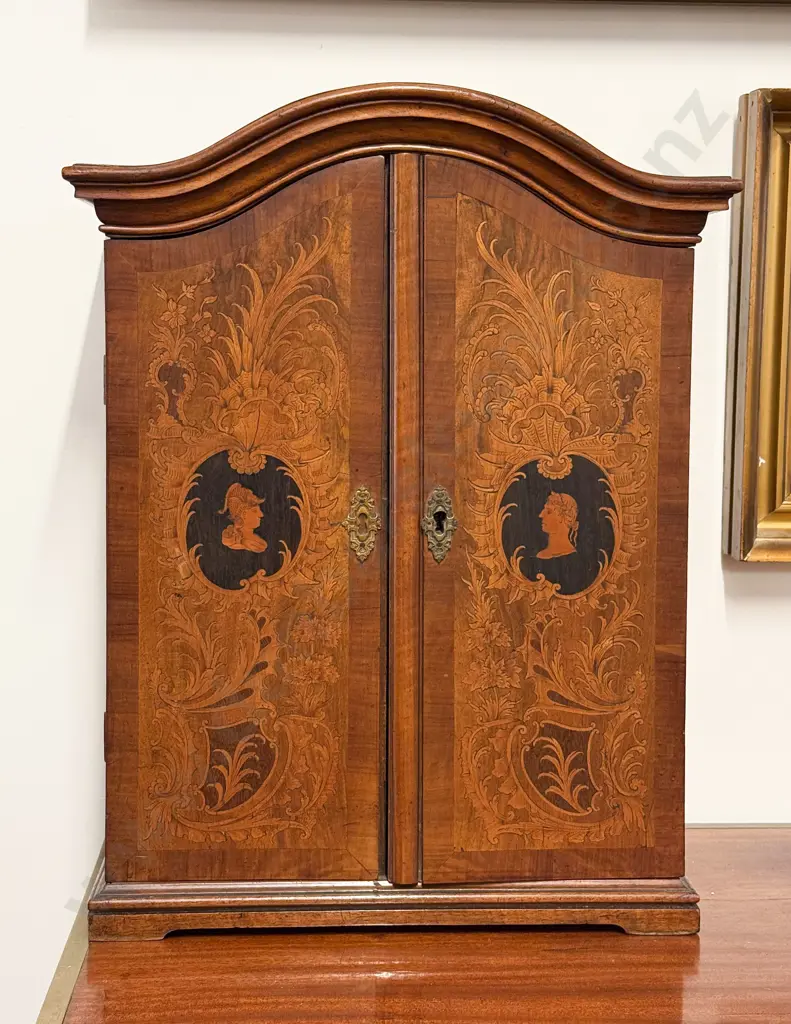 C19th European Walnut Marquetry Inlaid Table Top Collectors Cabinet Image 1++