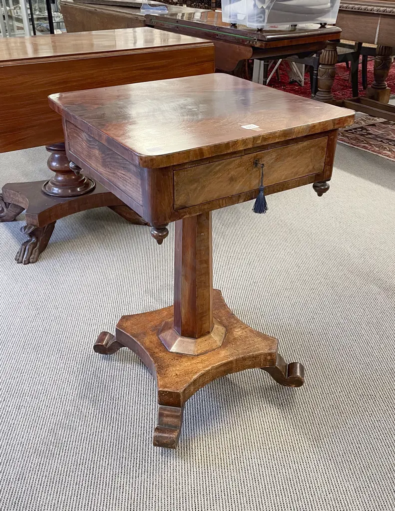 WM IV Mahogany Work Table Image 1++