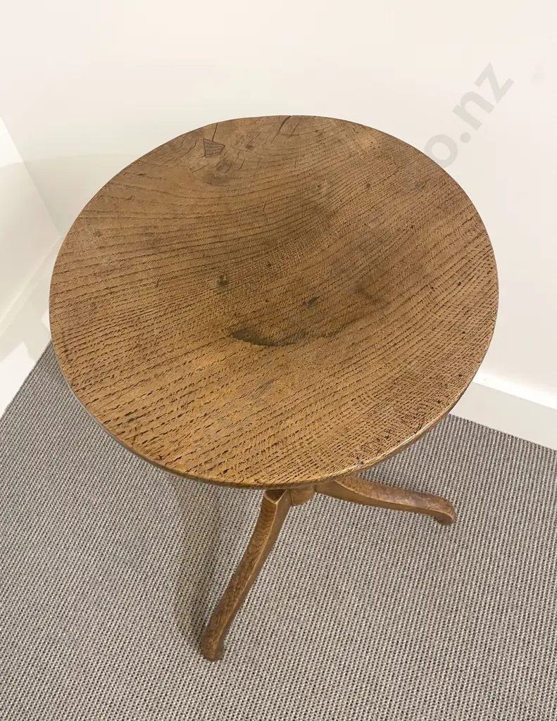 Geo III Oak Circular Wine Table Image 1++