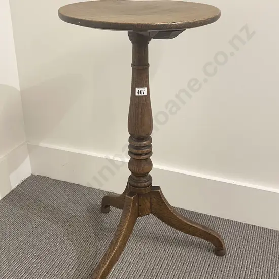 Geo III Oak Circular Wine Table