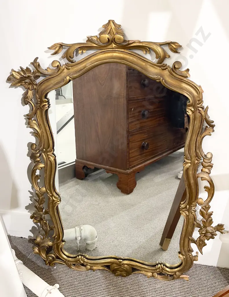 Late C18th French Gilt Wood Wall Mirror Image 1++