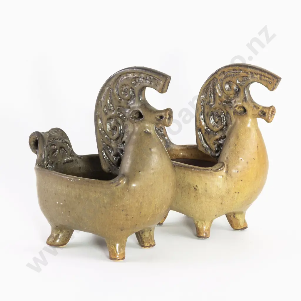 Pair Of Juliet Peter Horse Form Planters Image 1++