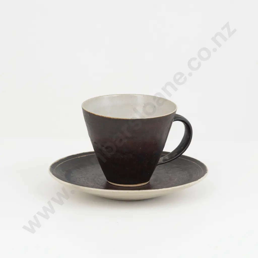 Dame Lucie Rie & Hans Coper Stoneware Teacup & Saucer Image 1++
