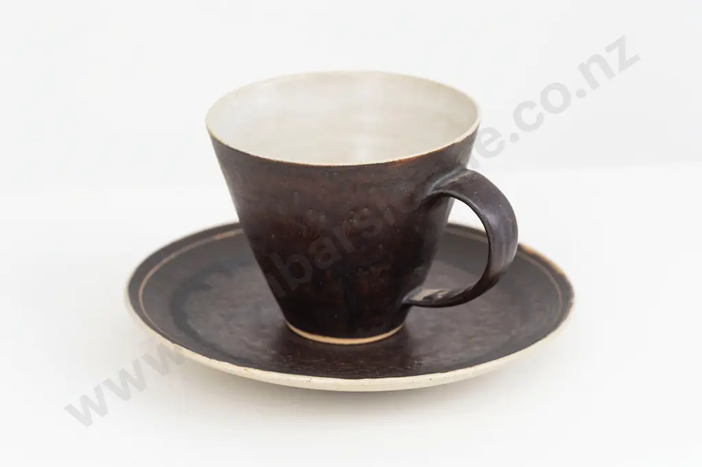 Dame Lucie Rie & Hans Coper Stoneware Teacup & Saucer Image 1++