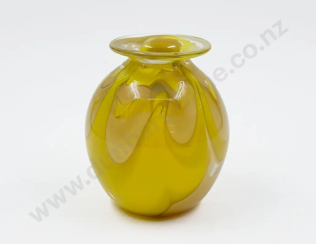 M Hill '86 Studio Glass Vase in Yellow Image 1++