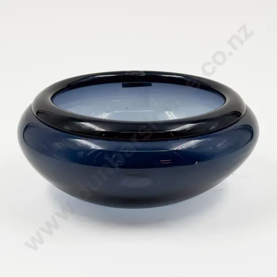 Unmarked Mid C20th Studio Glass Table Bowl