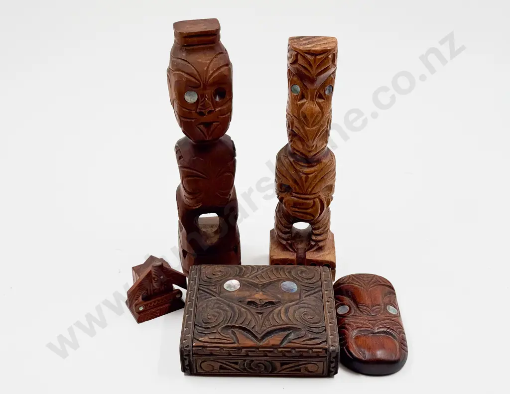 Carved Maori Box with Two Standing Tiki and Assorted Image 1++