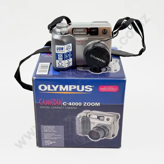 Olympus C-4000 Zoom Digital Camera