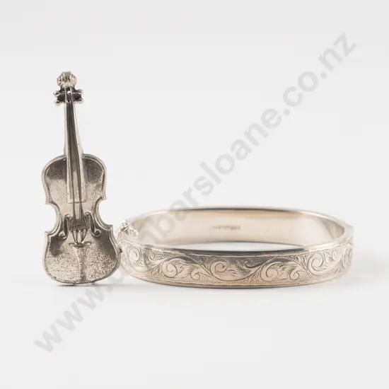S/S Half Engraved hinged Snap Bangle and Guitar Brooch