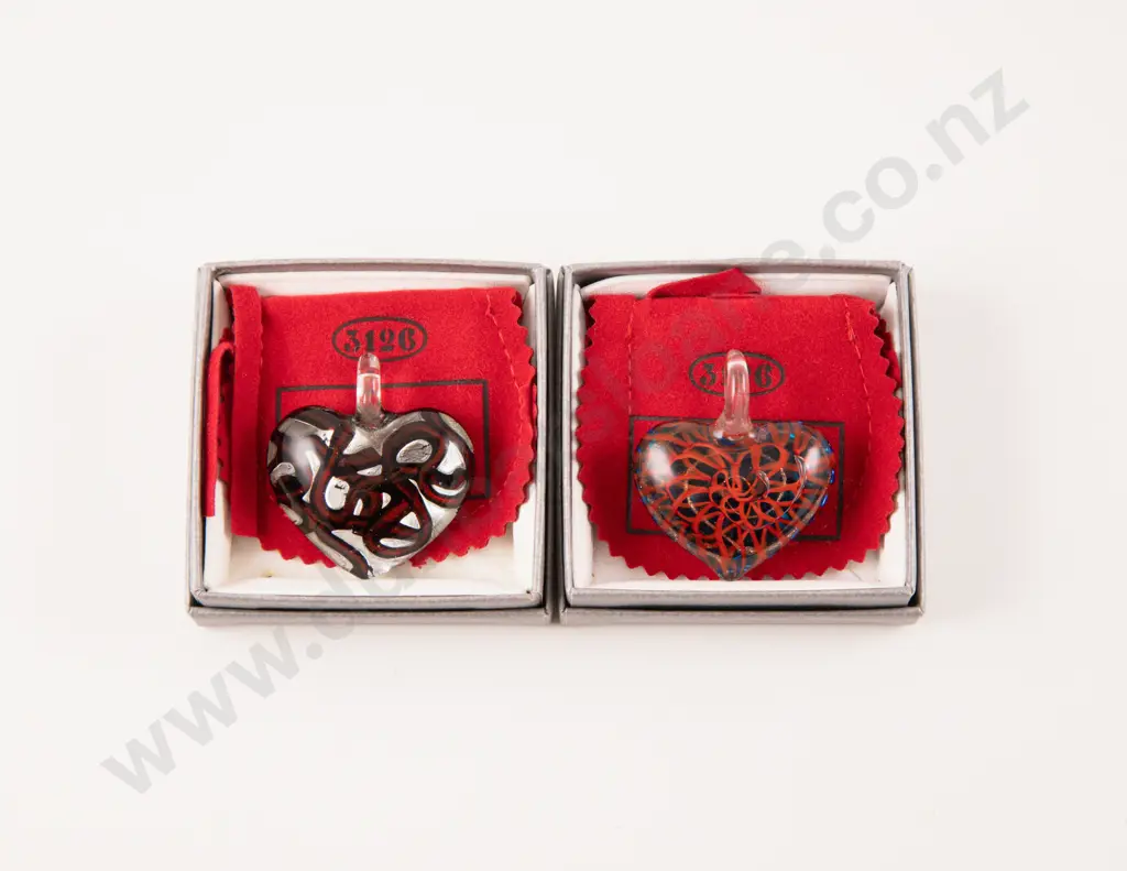 Two Murano Glass Made in Italy Heart Pendants Image 1++