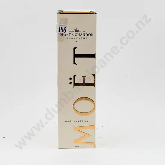 Moet & Chandon "Moet Imperial" Champagne in Box