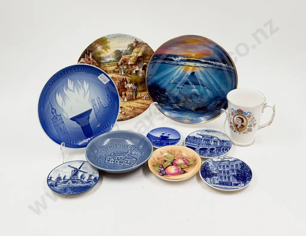 Small Qty of Assorted China Incl. B&G and Royal Albert Image 1++