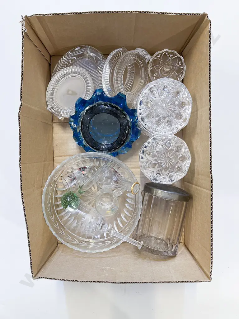 Qty of Assorted Glassware Image 1++