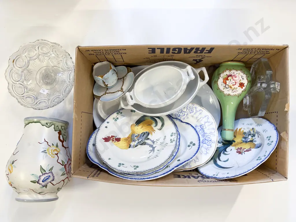 Qty of Assorted China and Glassware Image 1++