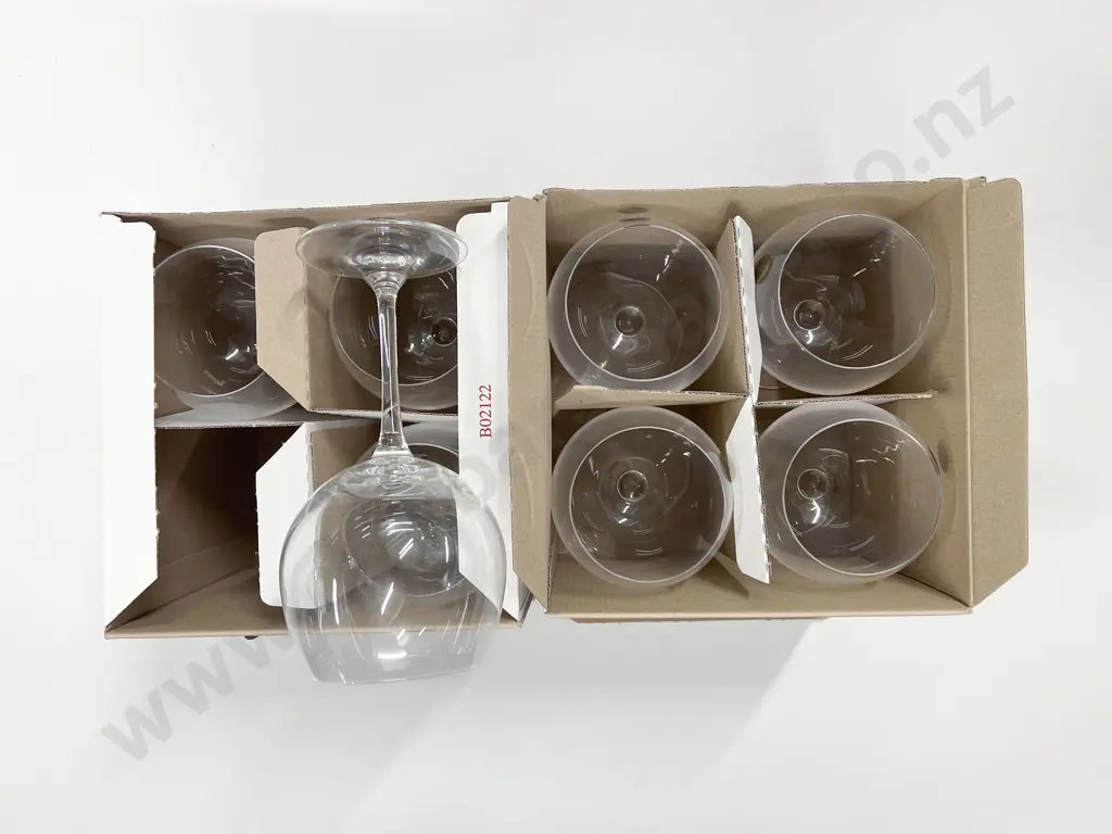 Two Boxed Sets of Four Wine Glasses Image 1++