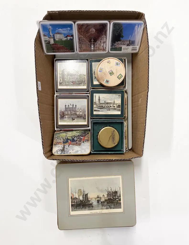Quantity of Assorted Placemats & Coasters etc Image 1++