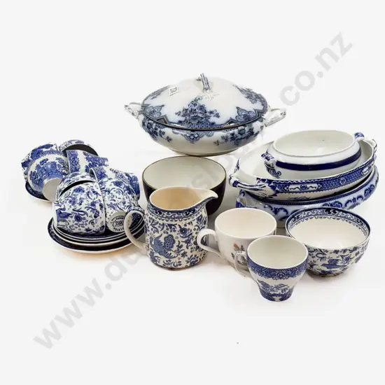 Quantity of Assorted Blue & White China incl Burleigh Ware