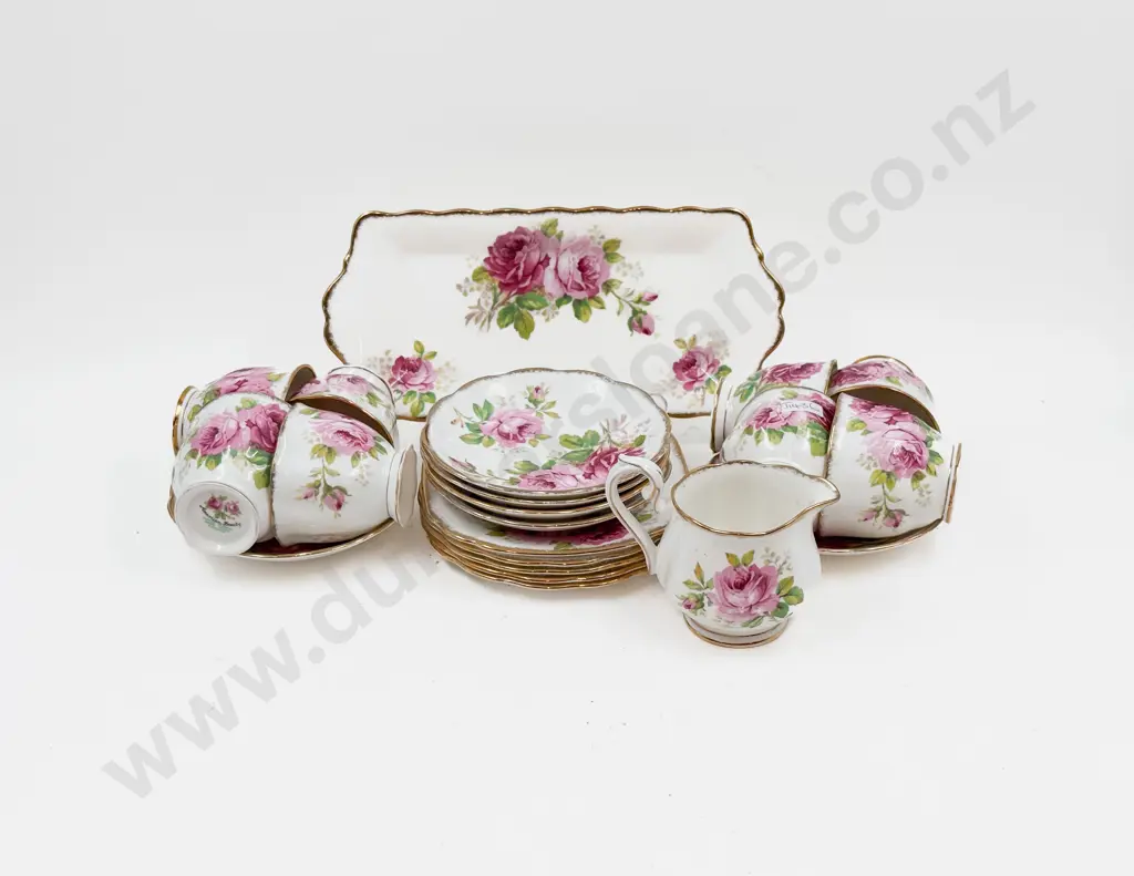 Royal Albert "American Beauty" Pattern Tea China Image 1++