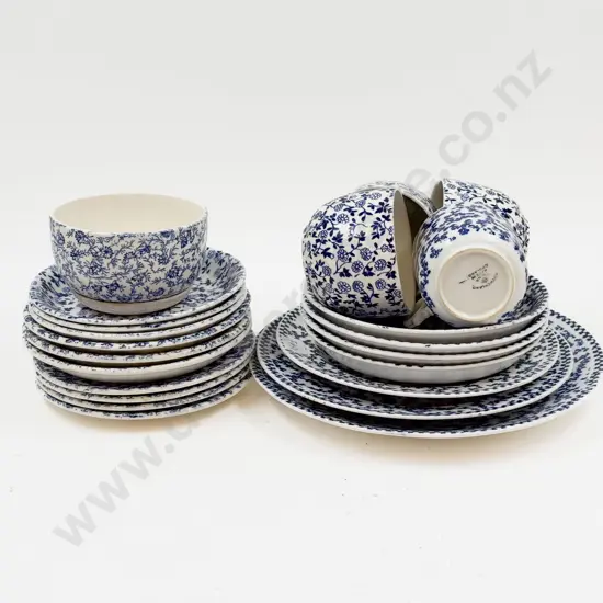 Quantity of Assorted Blue & White China