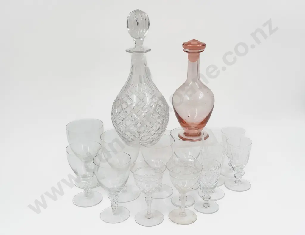 Crystal Decanter & Assorted Glassware etc Image 1++
