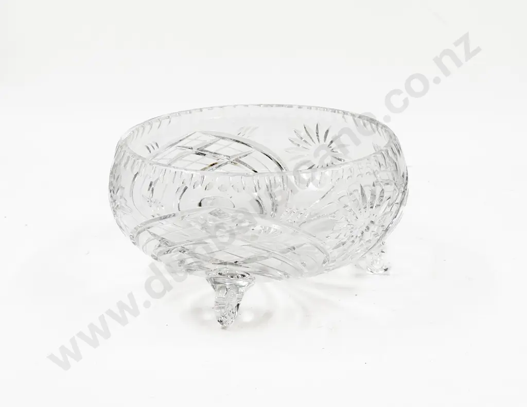 Crystal Footed Fruit Bowl Image 1++