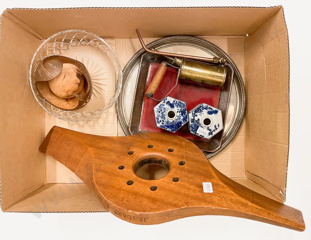 Box Quantity of Assorted Image 1++