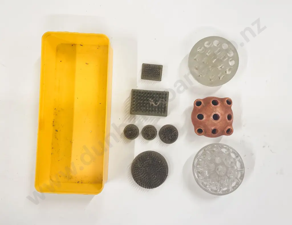 Quantity of Assorted Flower Frogs Image 1++