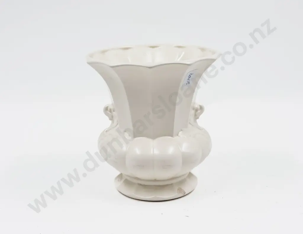 Crown Lynn Vase Image 1++